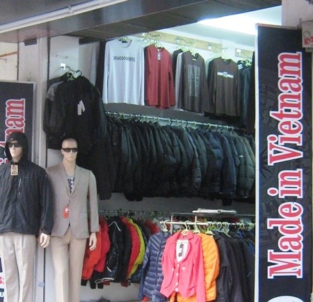 Cửa hàng “Made in Viet Nam” chưa hẳn chỉ bán hàng Việt Nam.